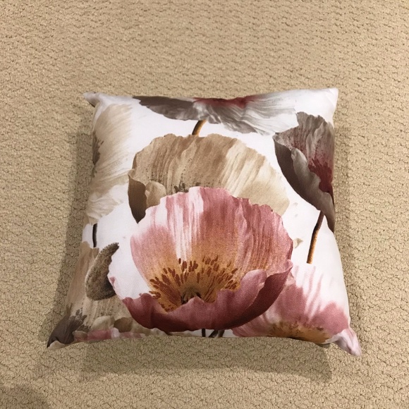 Floral Accent Cushion/Pillow - Picture 1 of 2